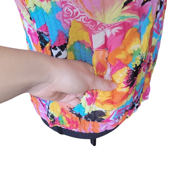 UbU Rainbow Colorful / Black Stretchy Puff Reversible Vest Women's Size L - Picture 10 of 11